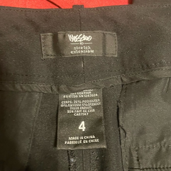 Mossimo Supply Co. Black Black Extensible Pants - Size 4 - Picture 9 of 10